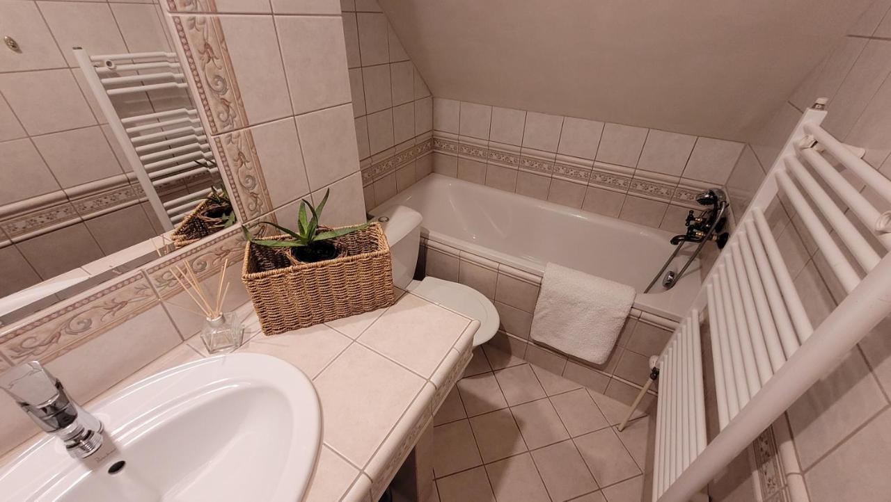 Apartmany Anicka Vo Vazci Vázsec Kültér fotó