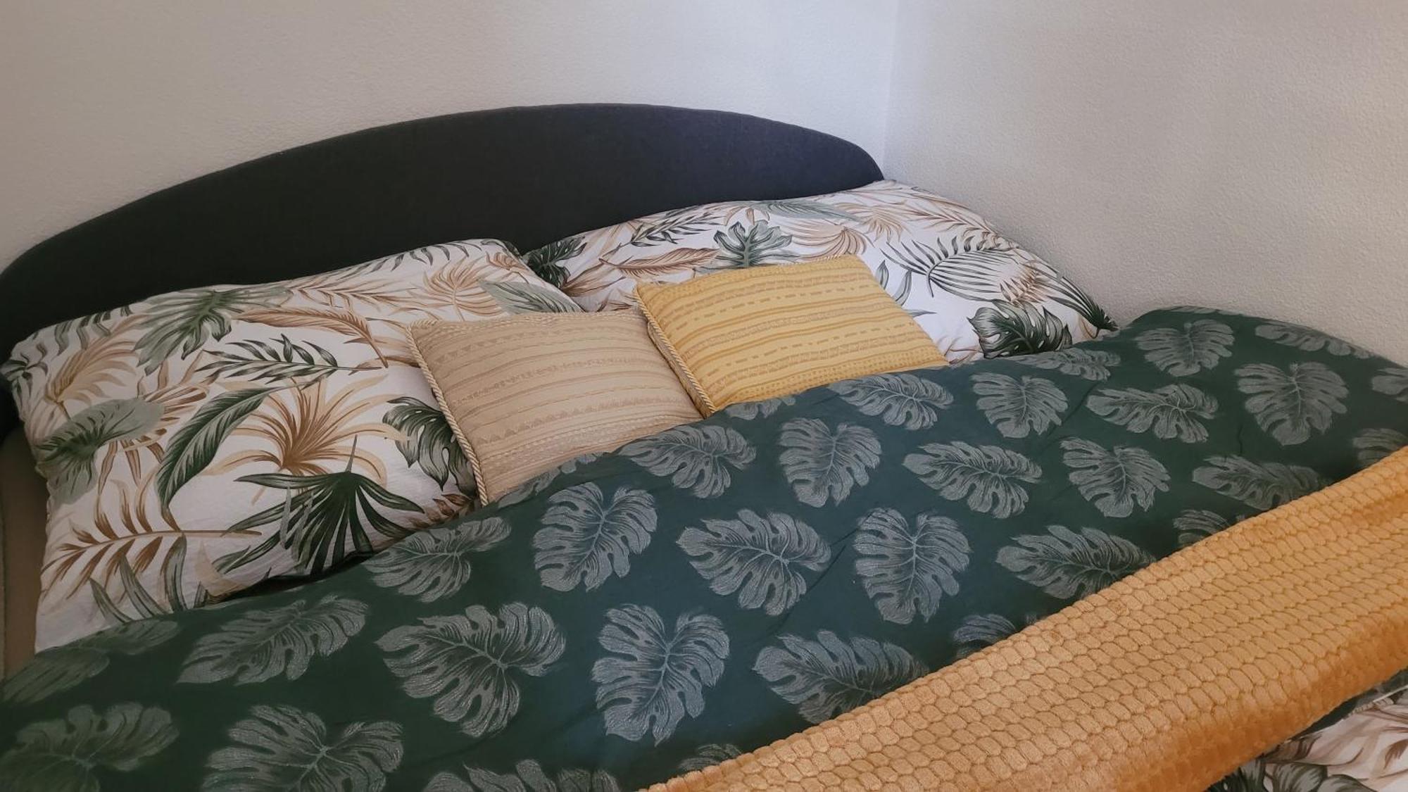 Apartmany Anicka Vo Vazci Vázsec Szoba fotó